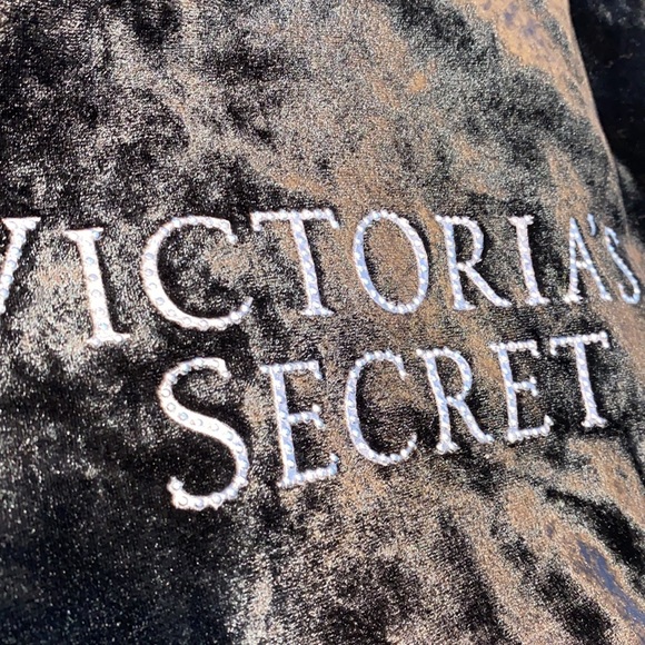 Victoria's Secret 2018 Luxe Velvet Bling Logo Tote - Picture 4 of 4